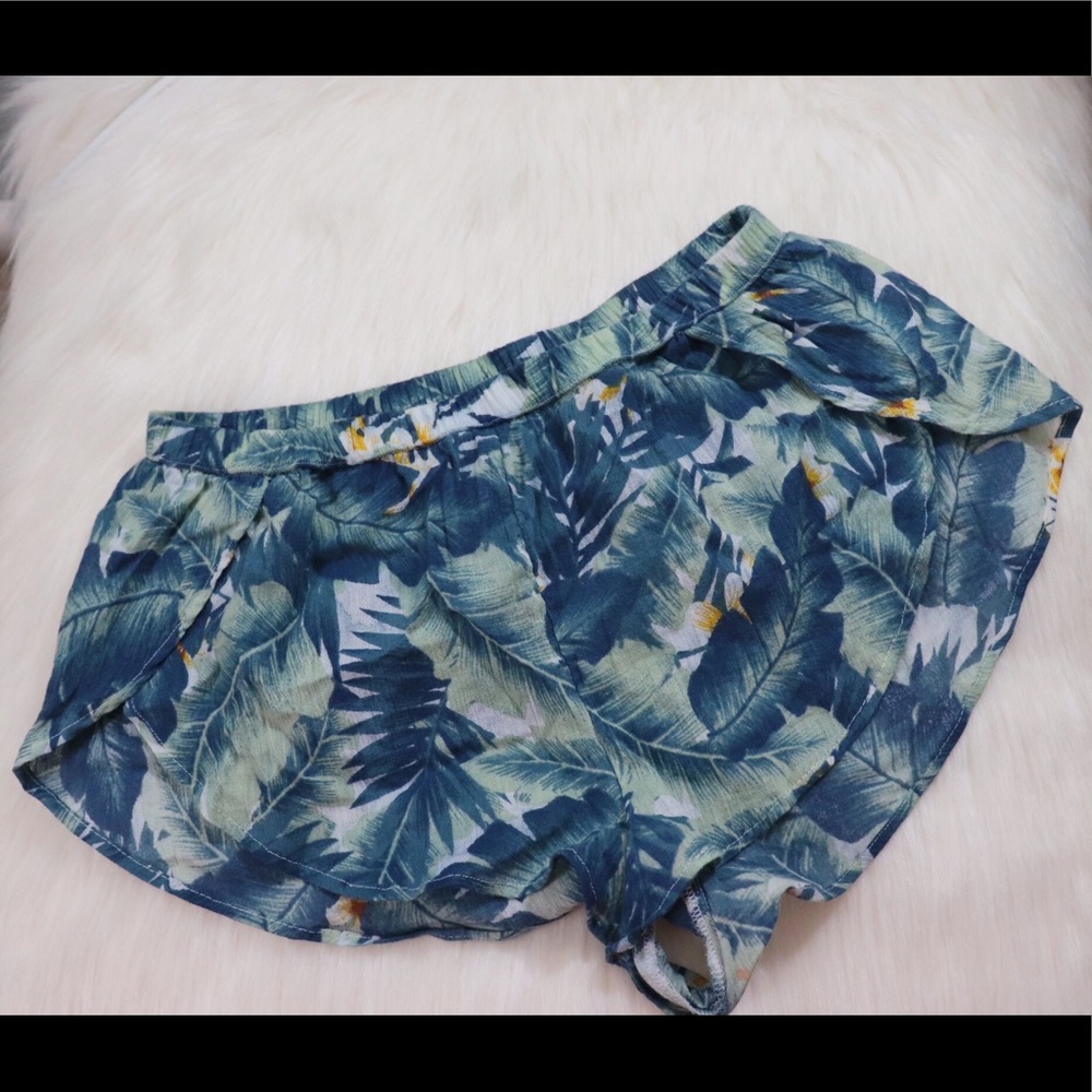 Tropical UO Shorts